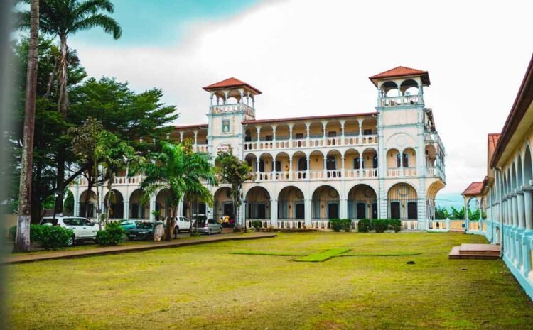  Malabo, la ville qui regarde le monde